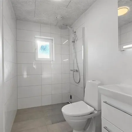 0181-romo-gammel-skolevej-7 *