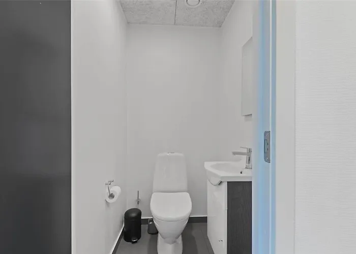 0181-romo-gammel-skolevej-7 *